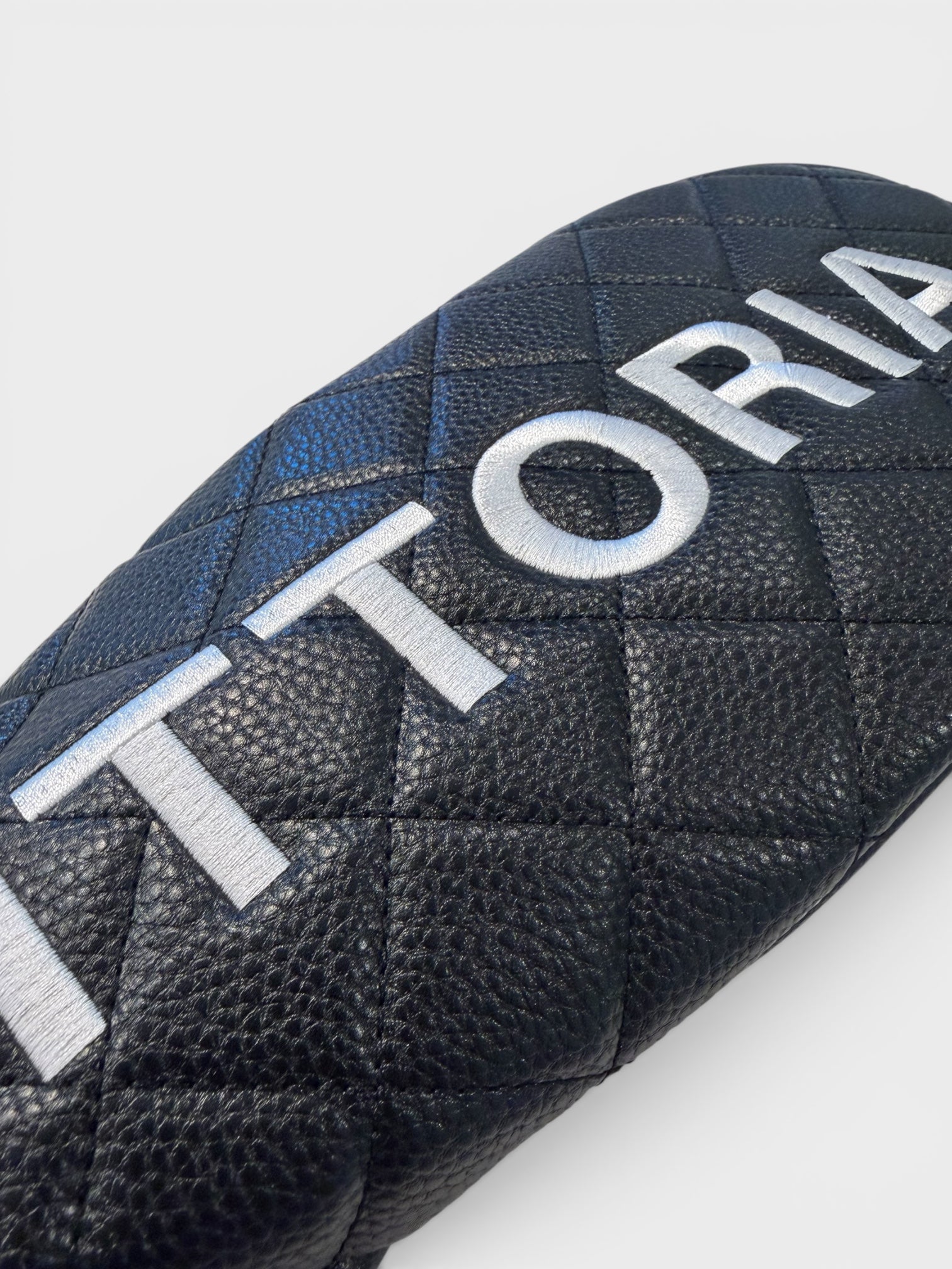 The Vittoria Diamond- Driver Cover